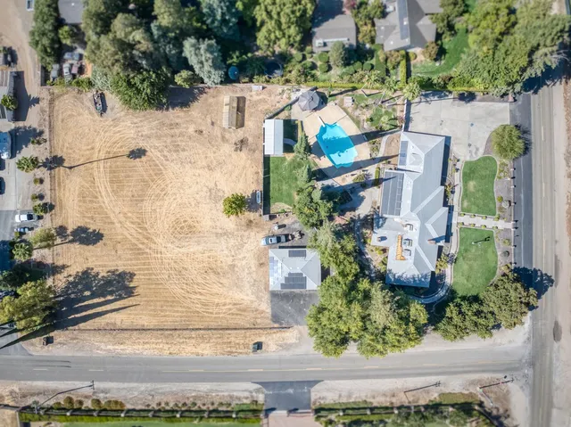 $1,299,000 | 541 North De Wolf Avenue, Fresno, CA 93737