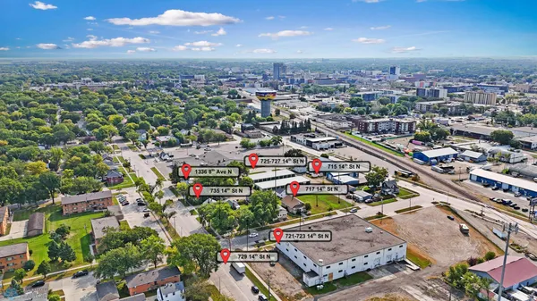$895,000 | 725 14th Street North, Fargo, ND 58102