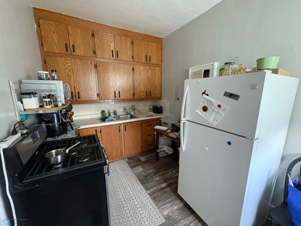 $895,000 | 725 14th Street North, Fargo, ND 58102