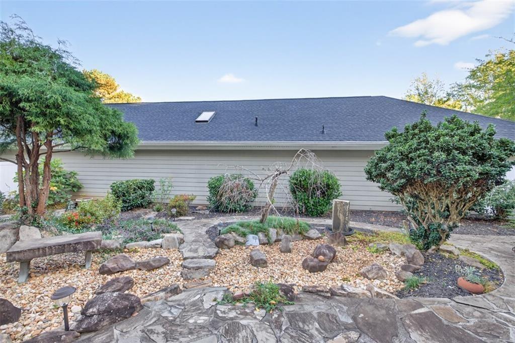 164 Cottage Club Drive Locust Grove, GA 30248 - Photo 8 of 56 a view of a yard with plants