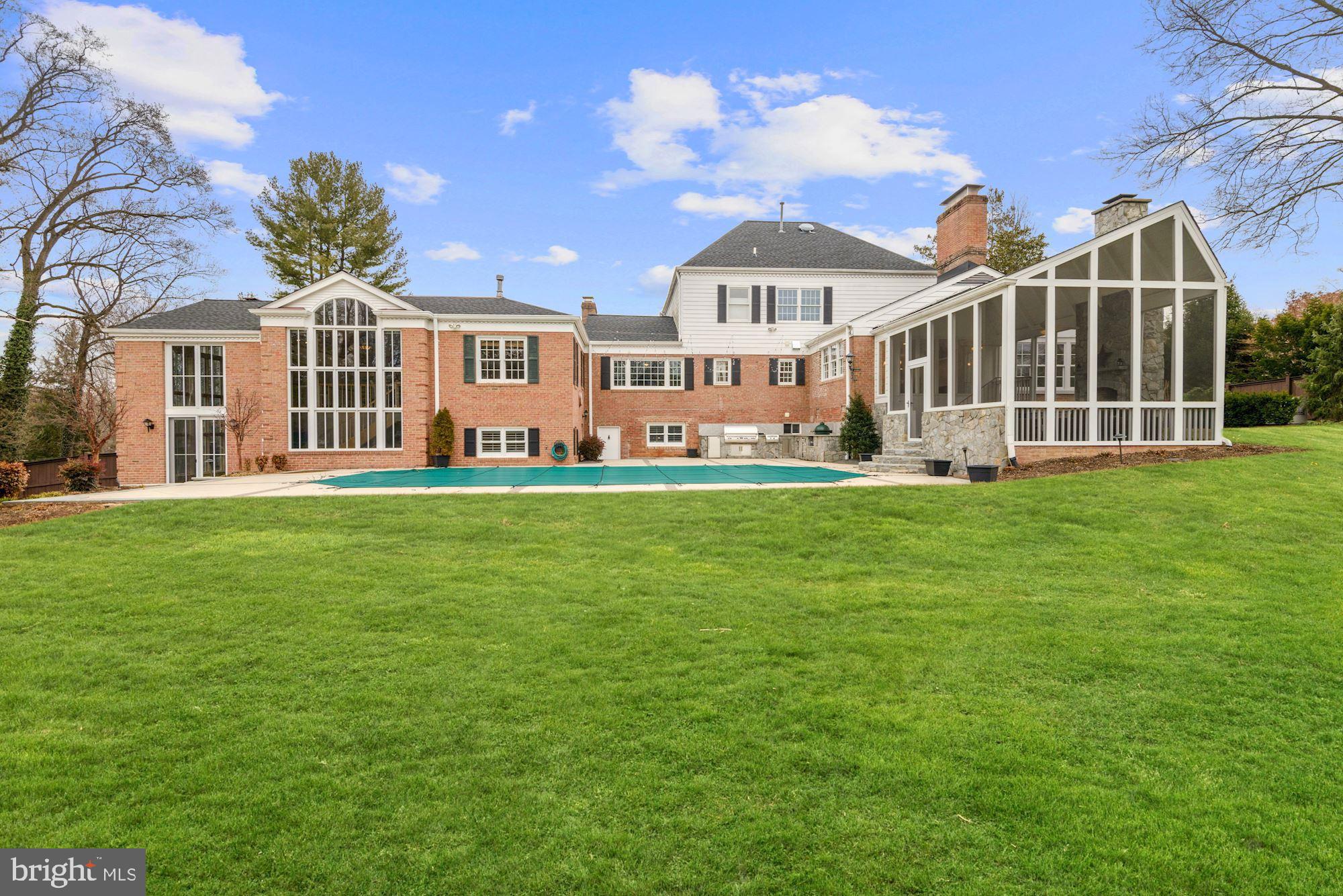 1122 Litton Lane McLean, VA 22101 - Photo 3 of 57