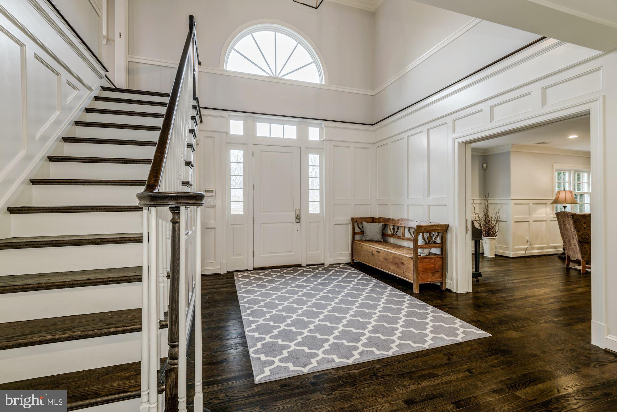 1122 Litton Lane McLean, VA 22101 - Photo 4 of 57