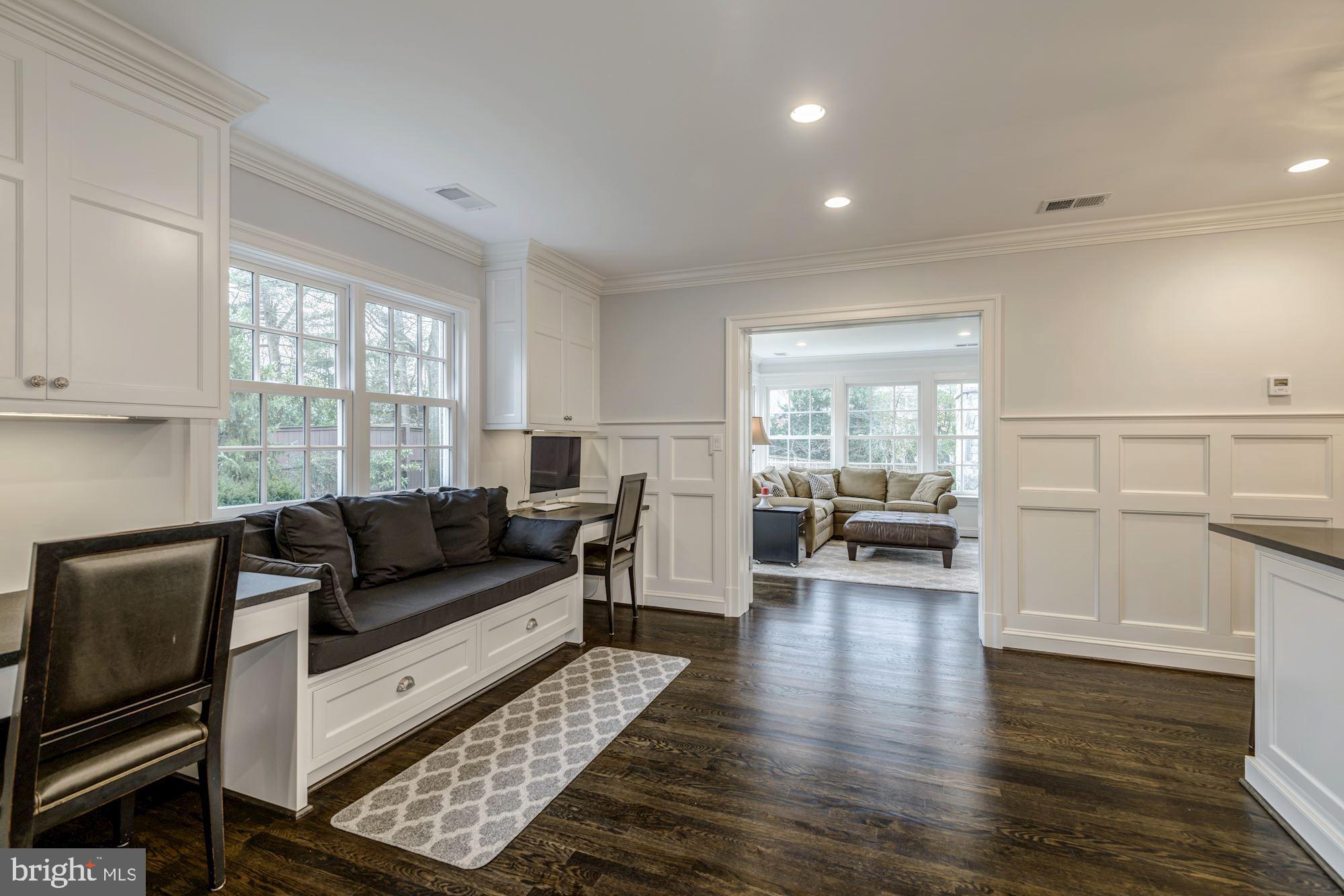 1122 Litton Lane McLean, VA 22101 - Photo 9 of 57