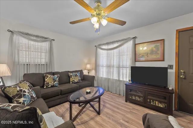 $149,999 | 210 Pine Street, East Palatka, FL 32131