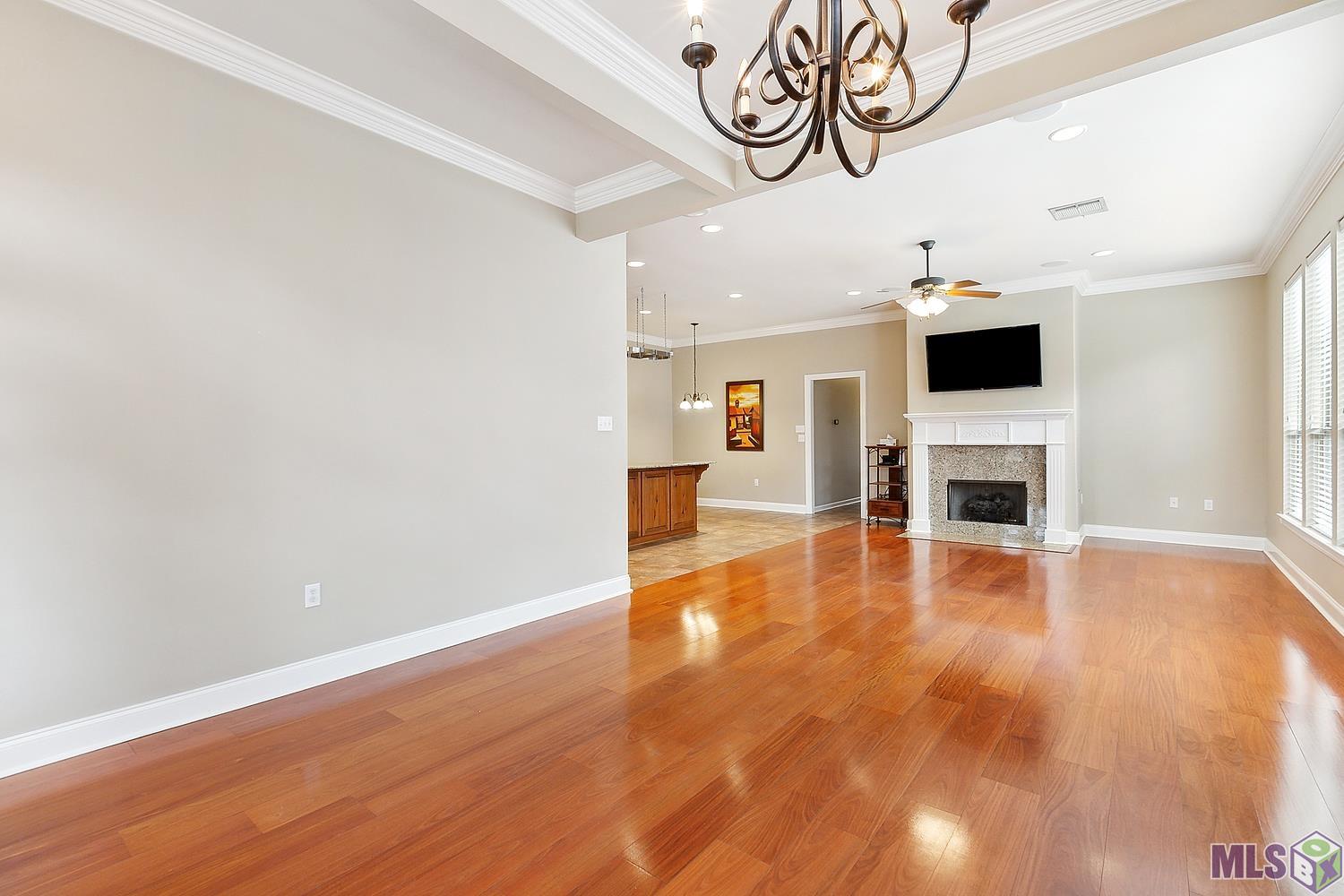 720 Hudson's Way Baton Rouge, LA 70810 - Photo 3 of 20 Gallery Image 3