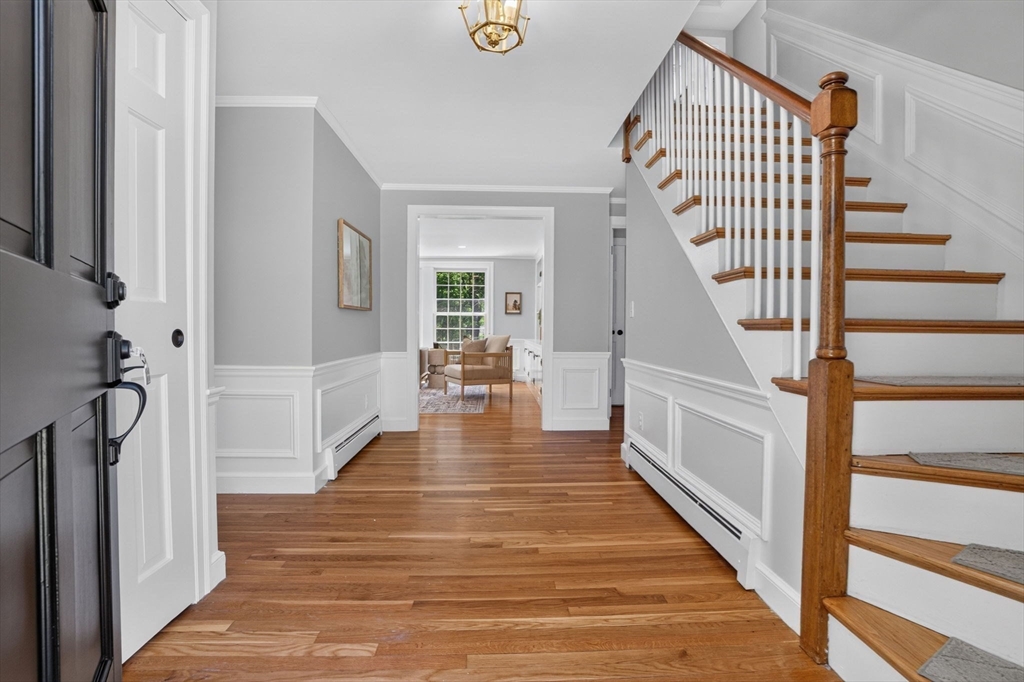 96 Draper Road Wayland, MA 01778 - Photo 2 of 27