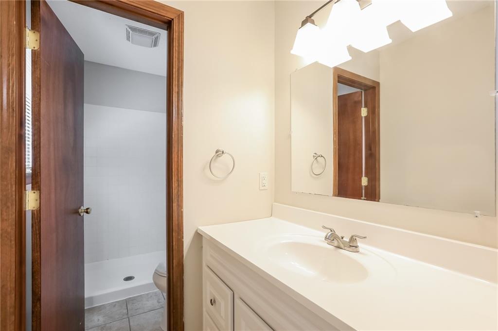 1501 North Aztec Avenue Independence, MO 64056 - Photo 10 of 17