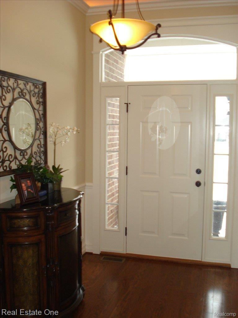 533 Andover Court, Unit 40 Rochester, MI 48306 - Photo 13 of 19 pine orchard 083