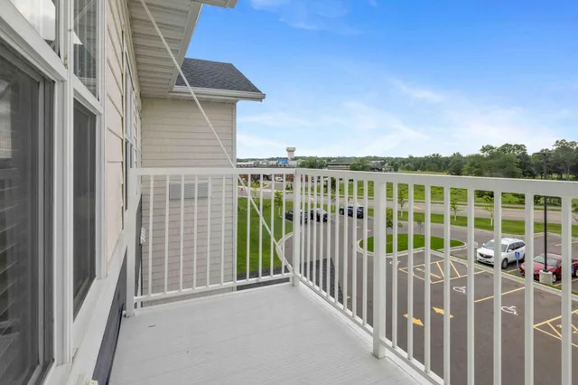 $149,000 | 7084 Glory Road South, Unit 309, Baxter, MN 56425