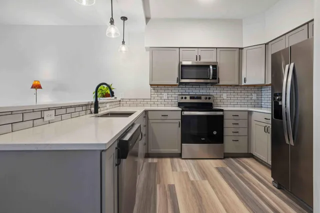 $149,000 | 7084 Glory Road South, Unit 309, Baxter, MN 56425