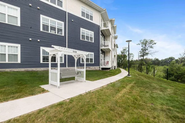 $149,000 | 7084 Glory Road South, Unit 309, Baxter, MN 56425
