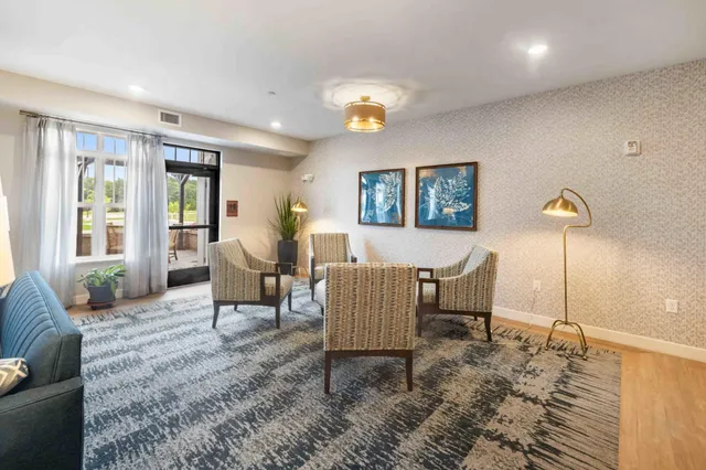 $149,000 | 7084 Glory Road South, Unit 309, Baxter, MN 56425