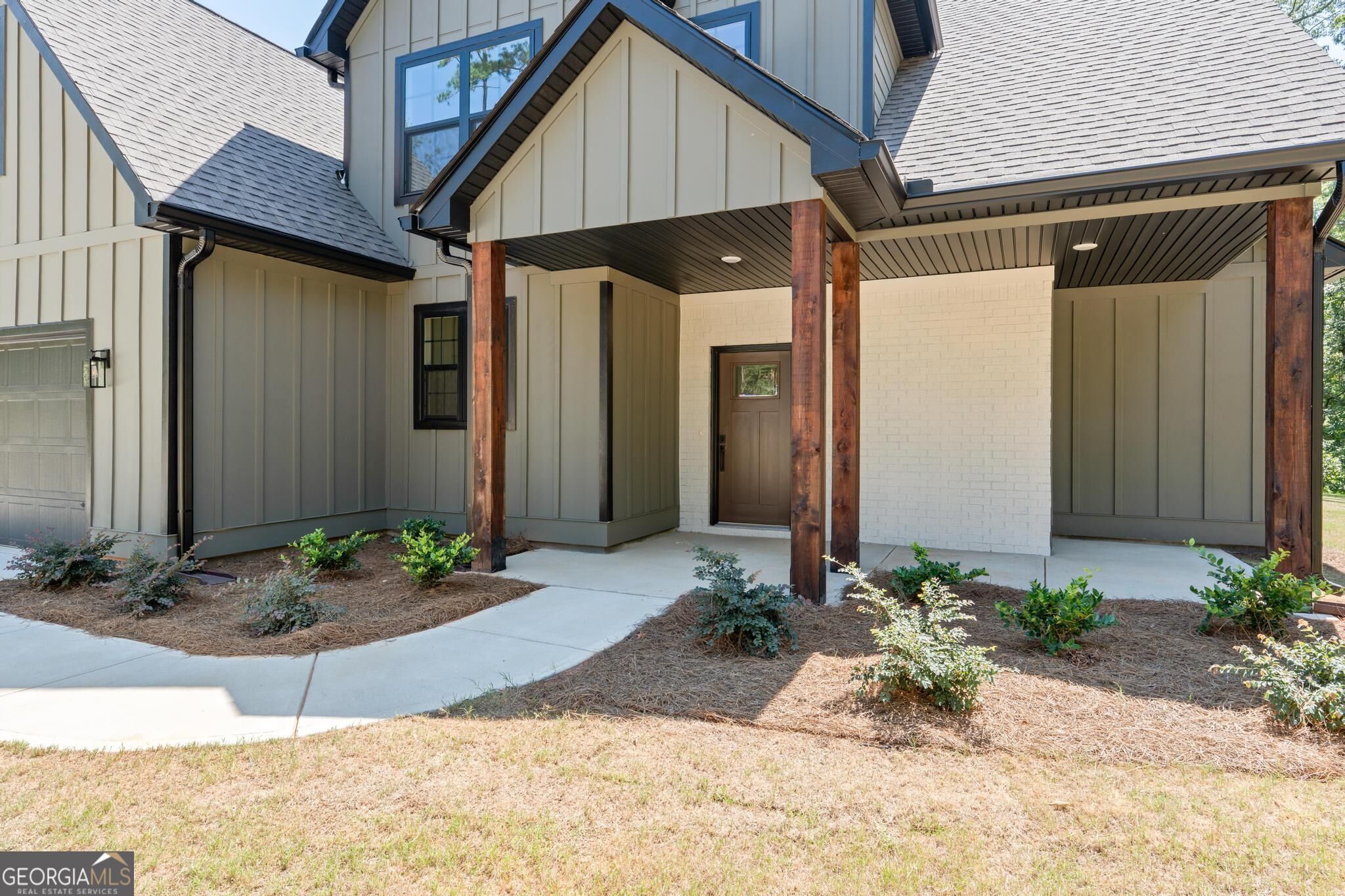 2478 Fischer Road Newnan, GA 30265 - Photo 7 of 46 Gallery Image 7