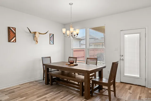 $275,000 | 6583 Runaway Row, Converse, TX 78109