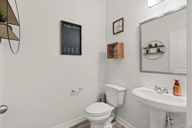 $275,000 | 6583 Runaway Row, Converse, TX 78109