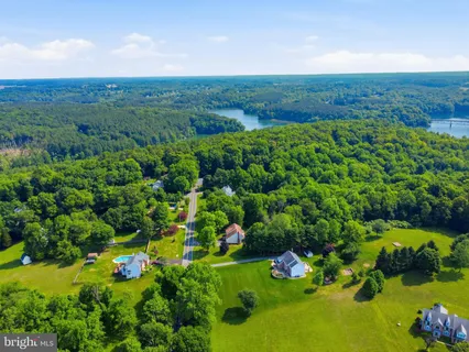 $900,000 | 5115 Hodges Road, Eldersburg, MD 21784