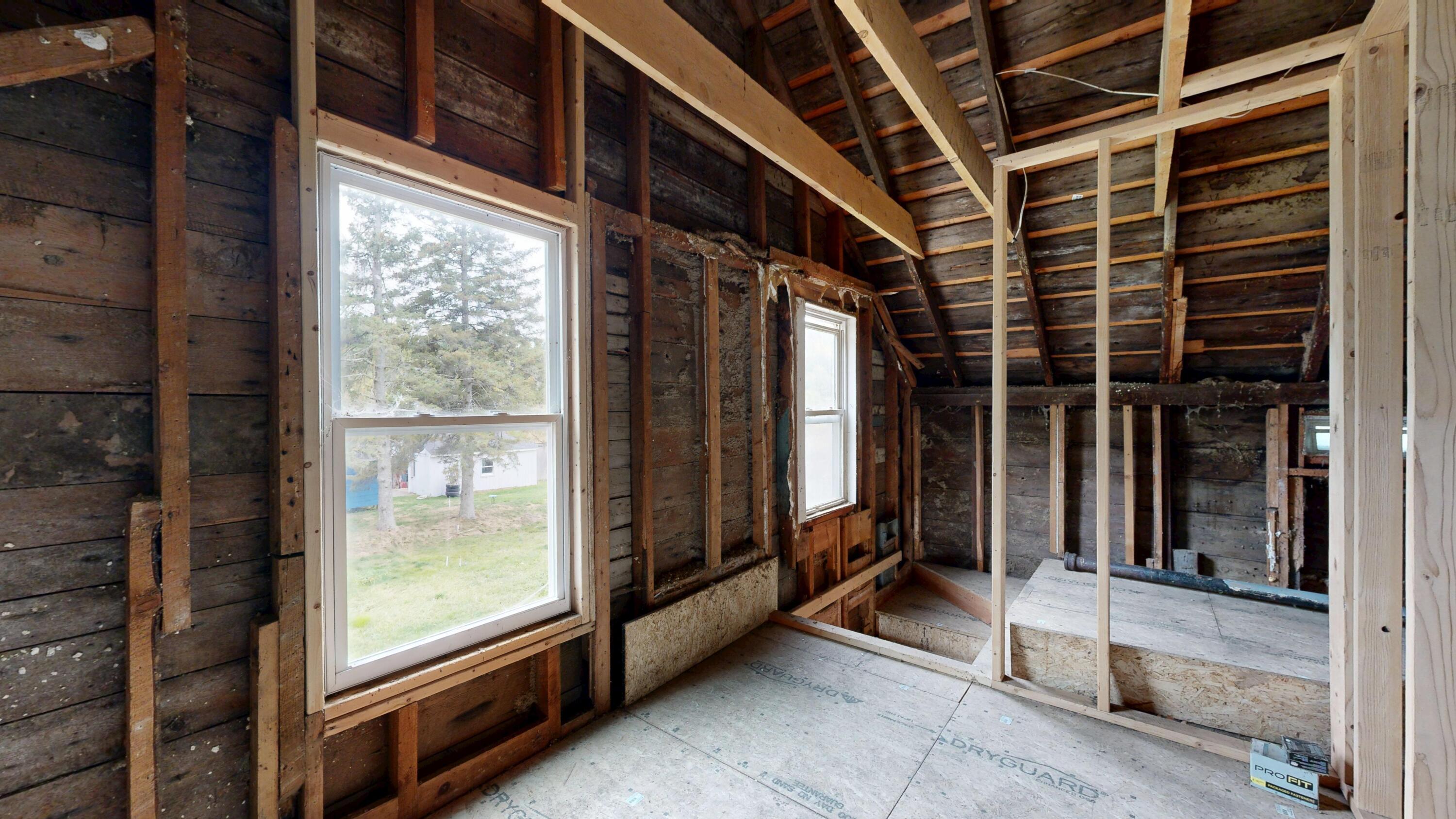 529 Riverside Drive Auburn, ME 04210 - Photo 12 of 20 529-Riverside-Drive-10142025_122715