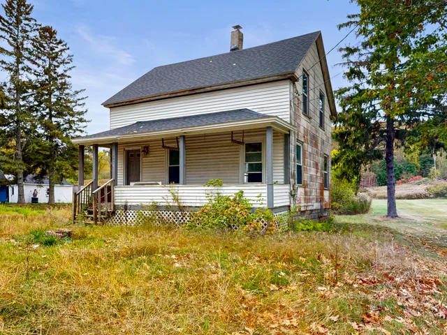 $150,000 | 529 Riverside Drive, Auburn, ME 04210