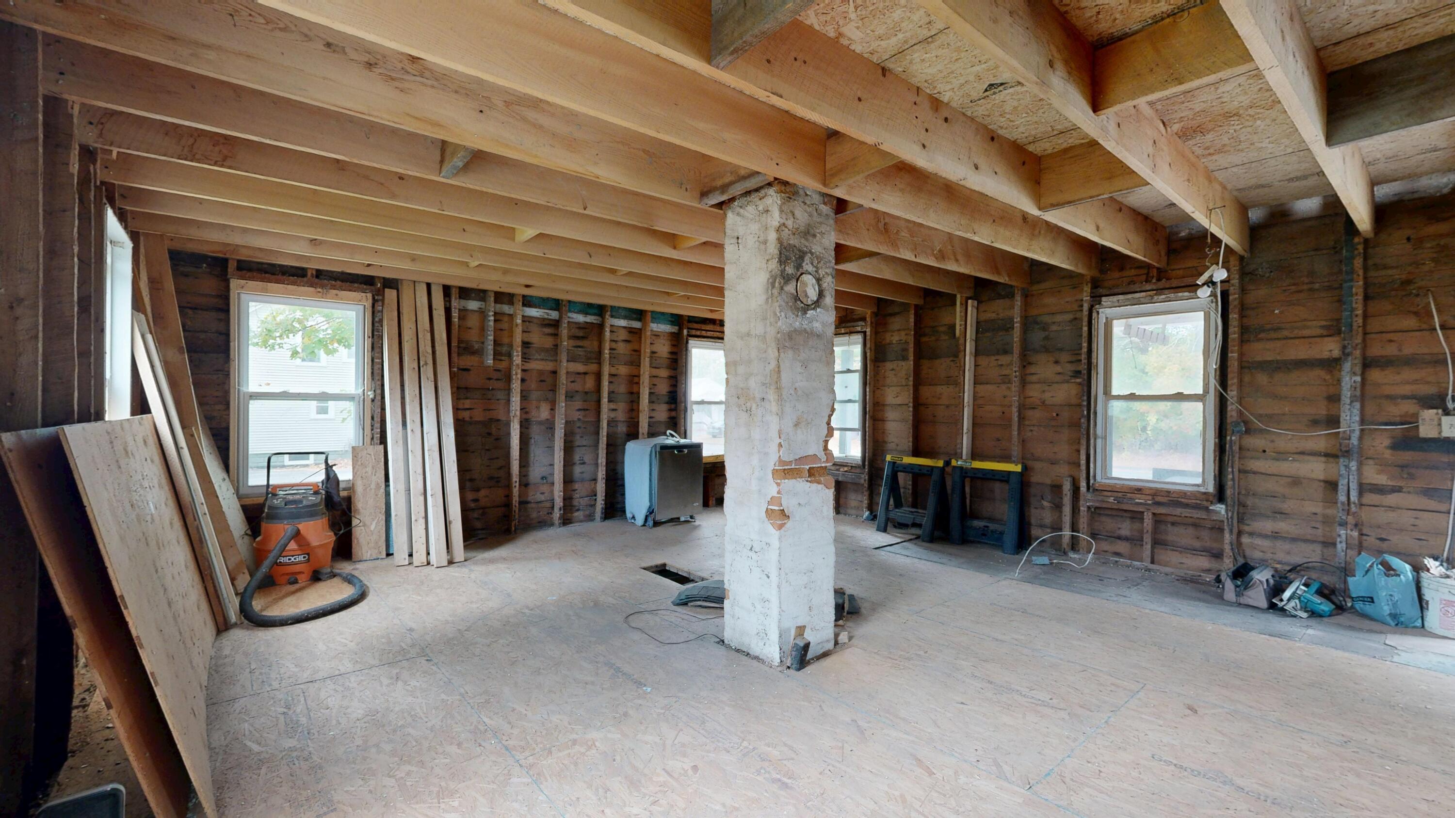 529 Riverside Drive Auburn, ME 04210 - Photo 8 of 20 529-Riverside-Drive-10142025_122524