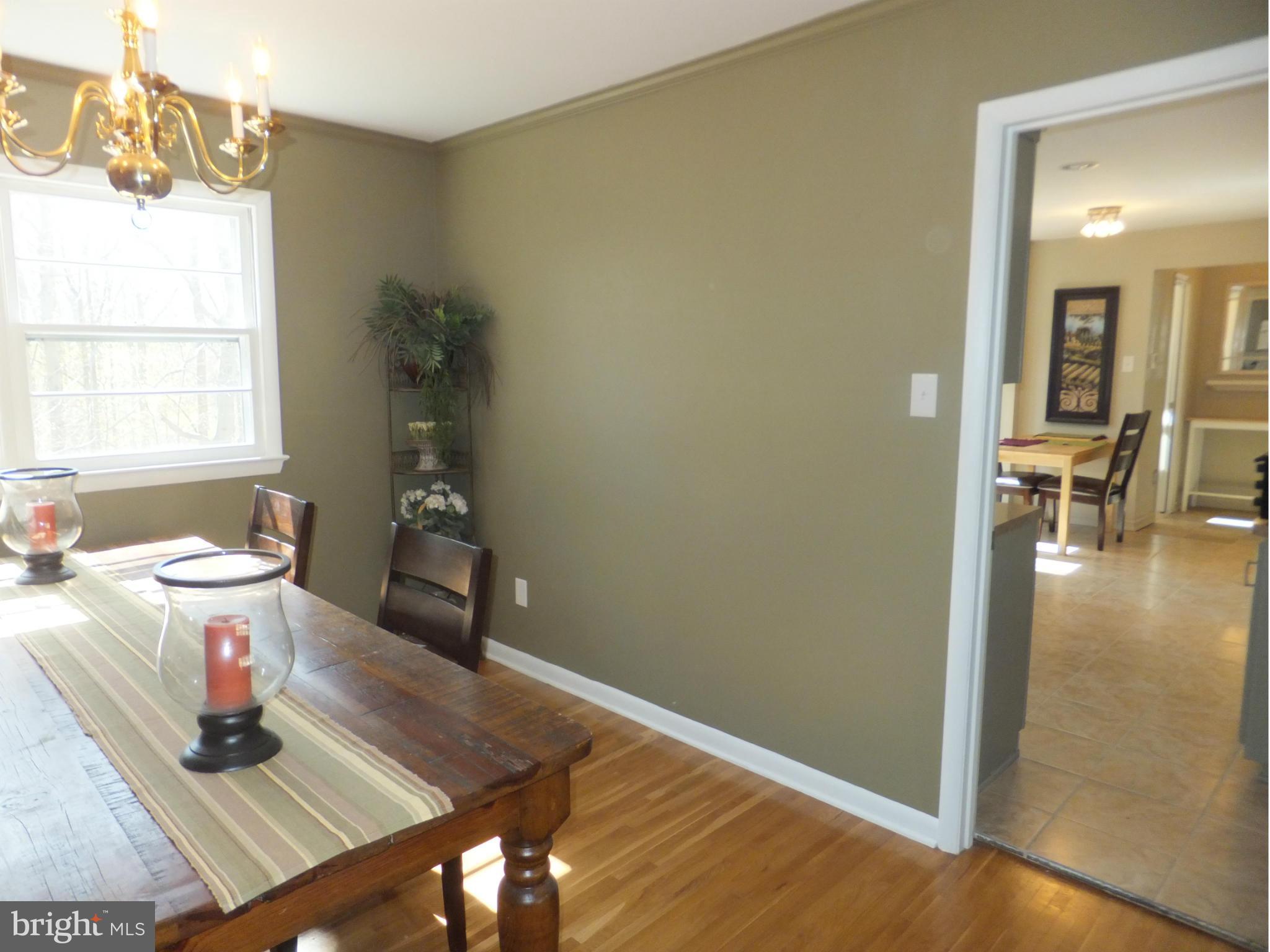 7123 Dryburgh Court Springfield, VA 22152 - Photo 8 of 30 Dining Room