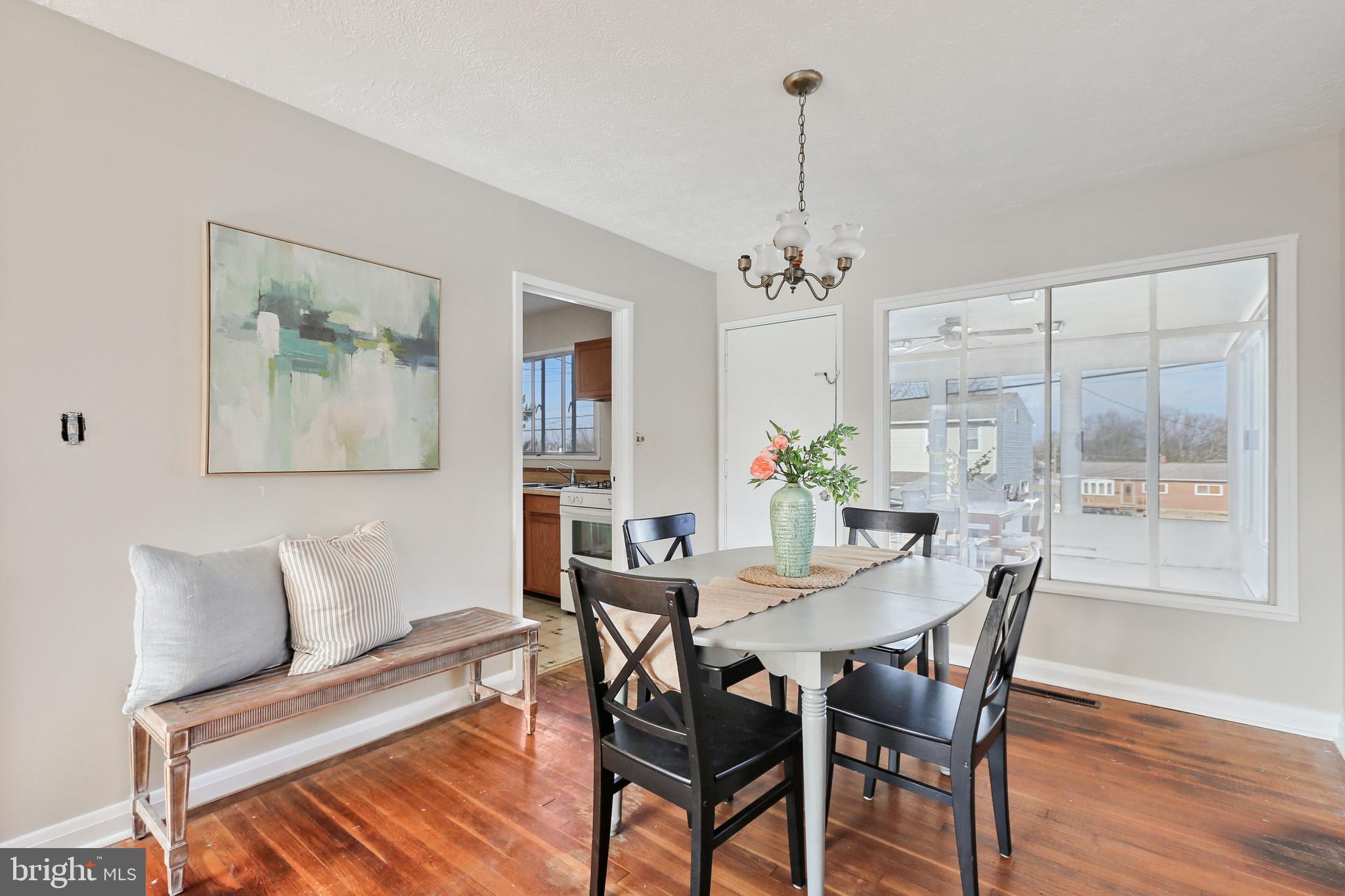 922 Prestwood Road Baltimore, MD 21228 - Photo 7 of 30