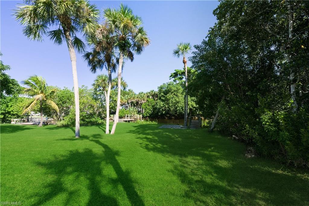 234 Riverwood Road Naples, FL 34114 - Photo 6 of 39 Gallery Image 6