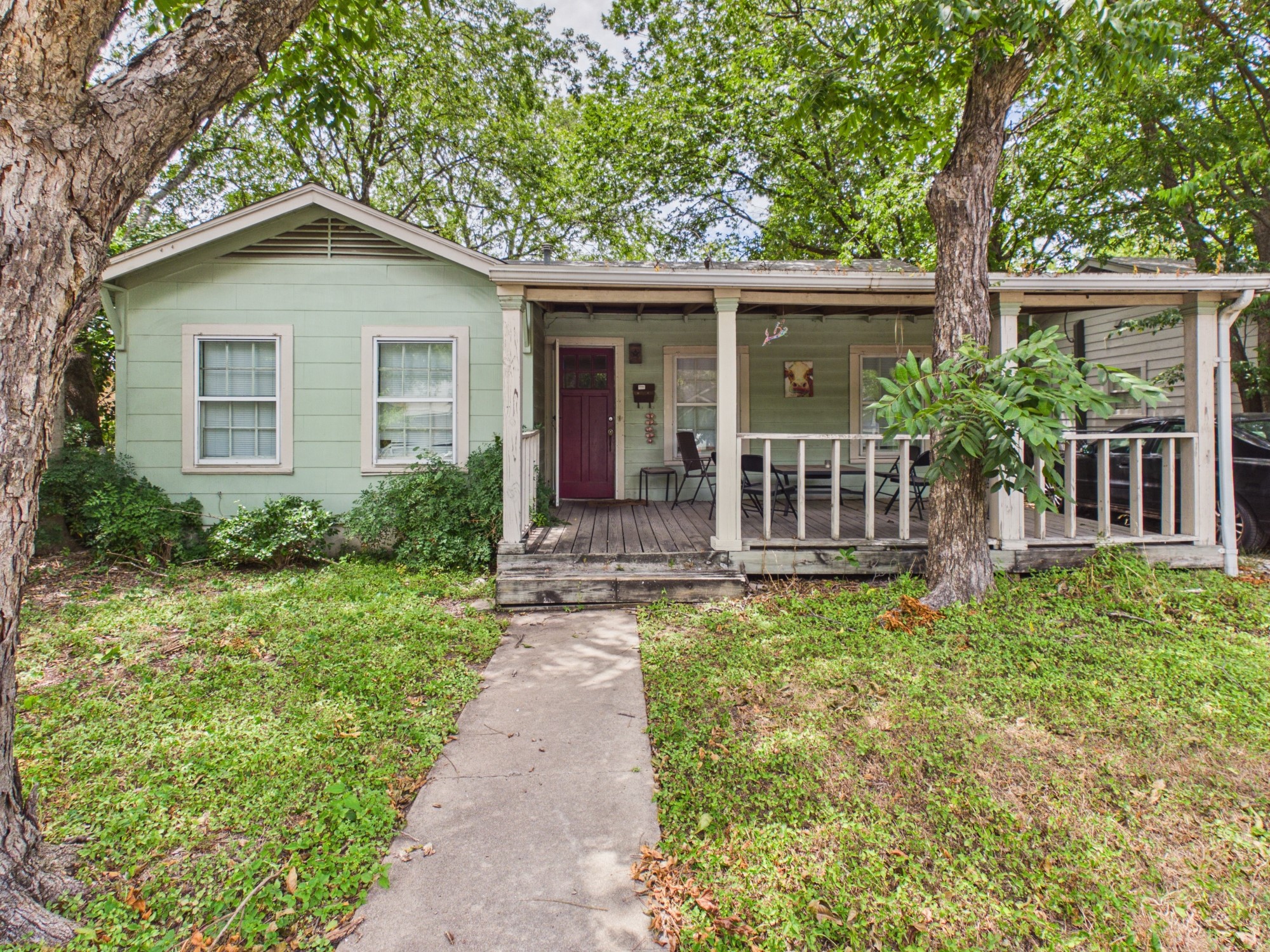 5204 Duval Street Austin, TX 78751 - Photo 2 of 22