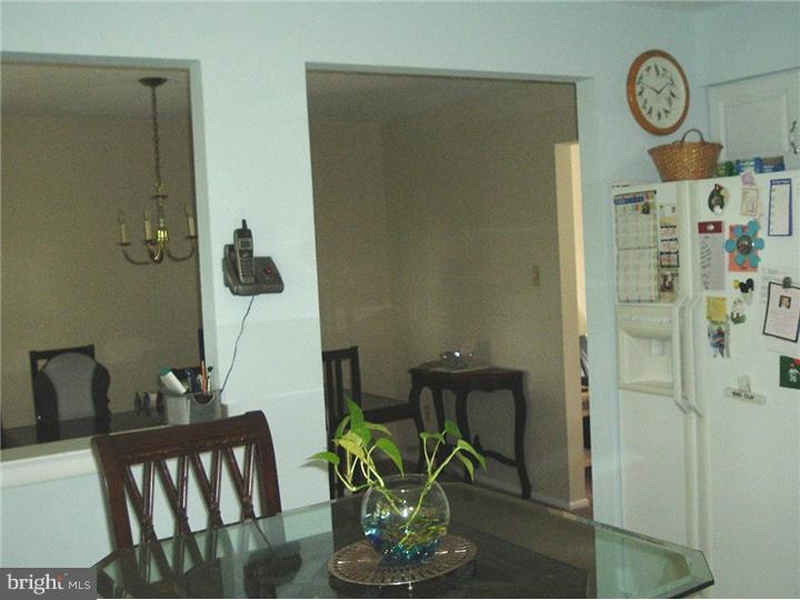 29 Windmill Drive Clementon, NJ 08021 - Photo 4 of 24 Kitchen