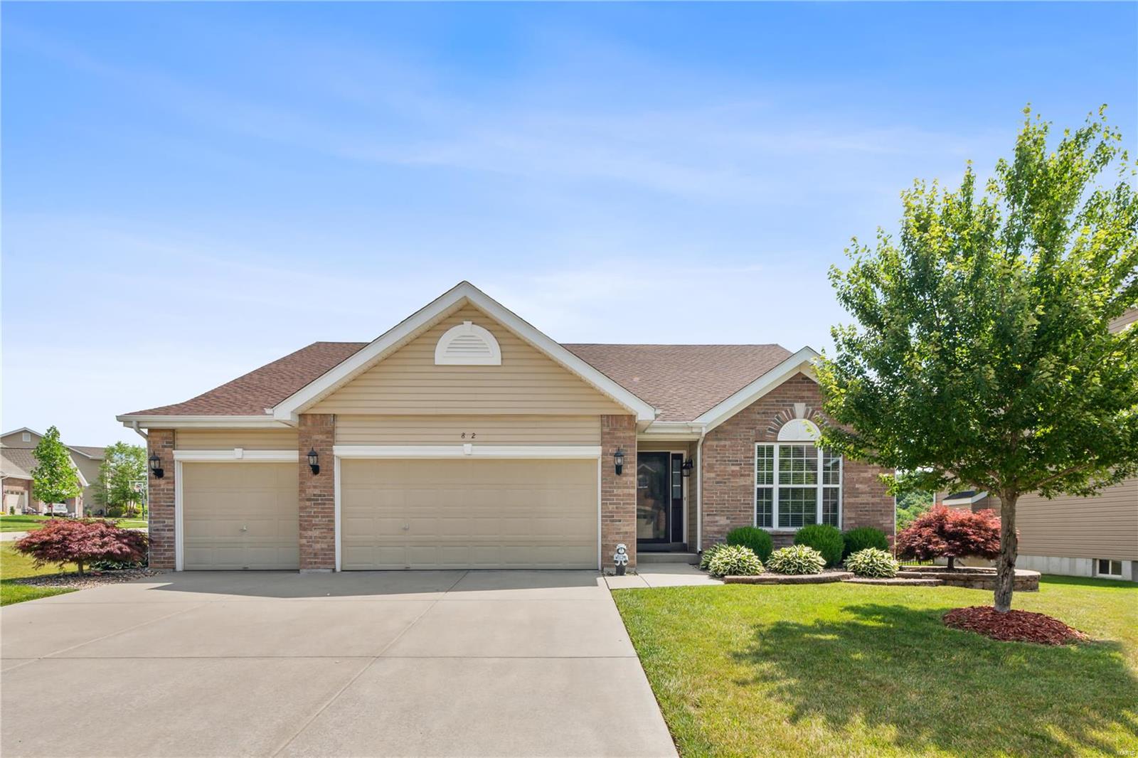 82 South Ridgewynd Court Lake St. Louis, MO 63367 - Photo 1 of 26
