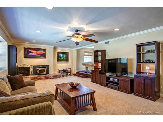 16764 Martincoit Road Poway, CA 92064 - Photo 6 of 25