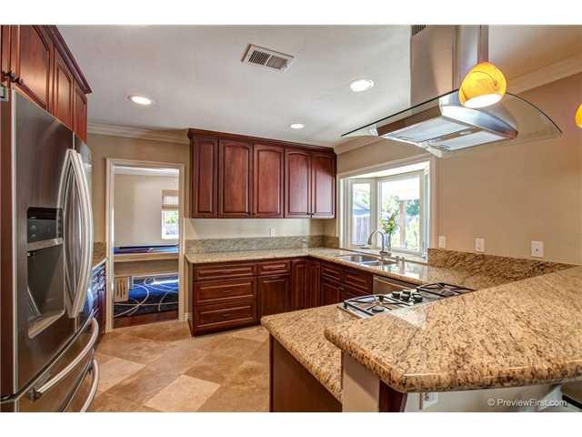16764 Martincoit Road Poway, CA 92064 - Photo 10 of 25