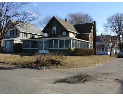 23 Post Island Road Quincy, MA 02169 - Photo 3 of 7 Gallery Image 3