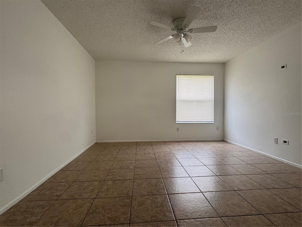 2352 Pebble Brook Road Kissimmee, FL 34741 - Photo 9 of 19 Gallery Image 9