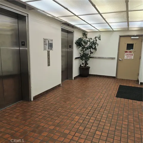 $3,195 | 1750 East Ocean Boulevard, Unit 1107, Long Beach, CA 90802