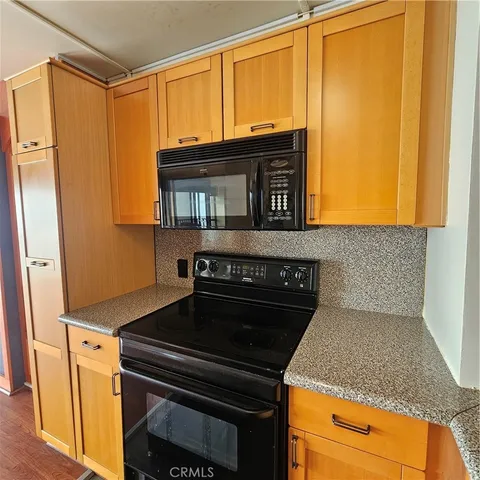 $3,195 | 1750 East Ocean Boulevard, Unit 1107, Long Beach, CA 90802