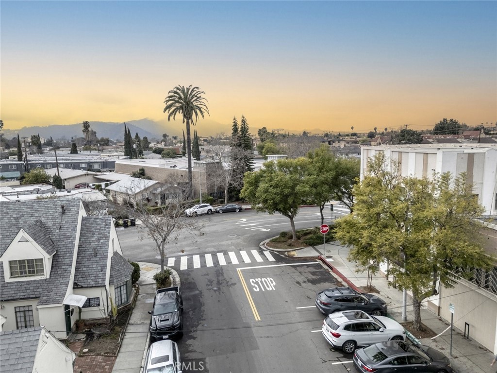 1114 Park Avenue, Unit A Glendale, CA 91205 - Photo 12 of 18