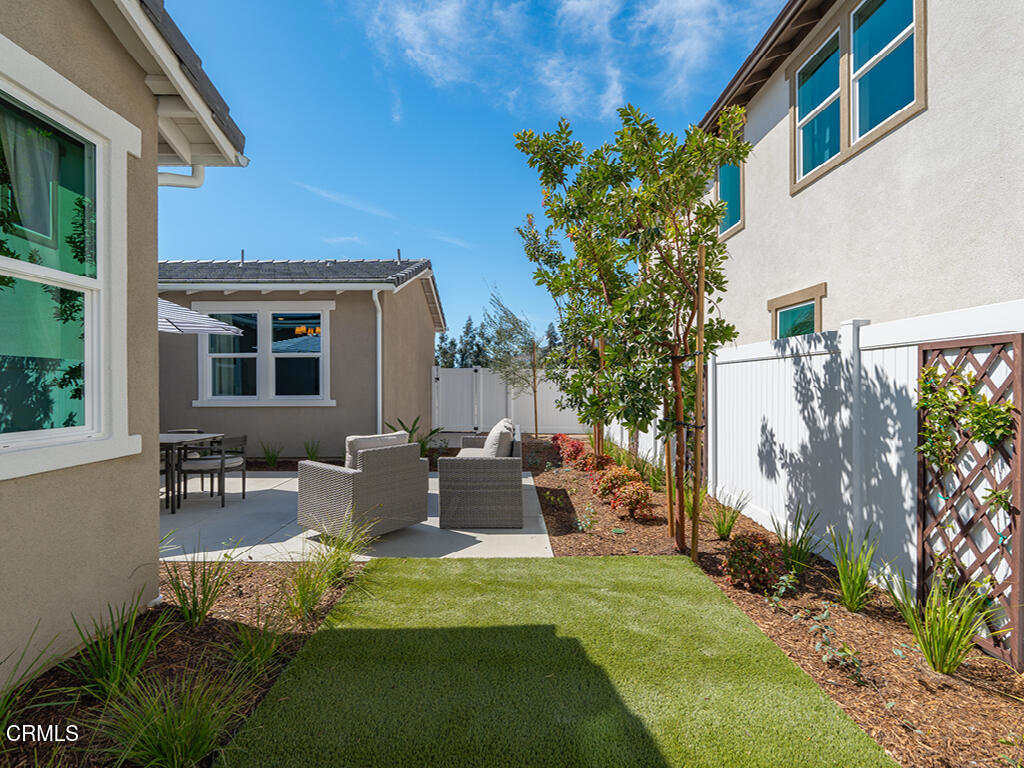 217 Murcott Avenue Piru, CA 93040 - Photo 5 of 23