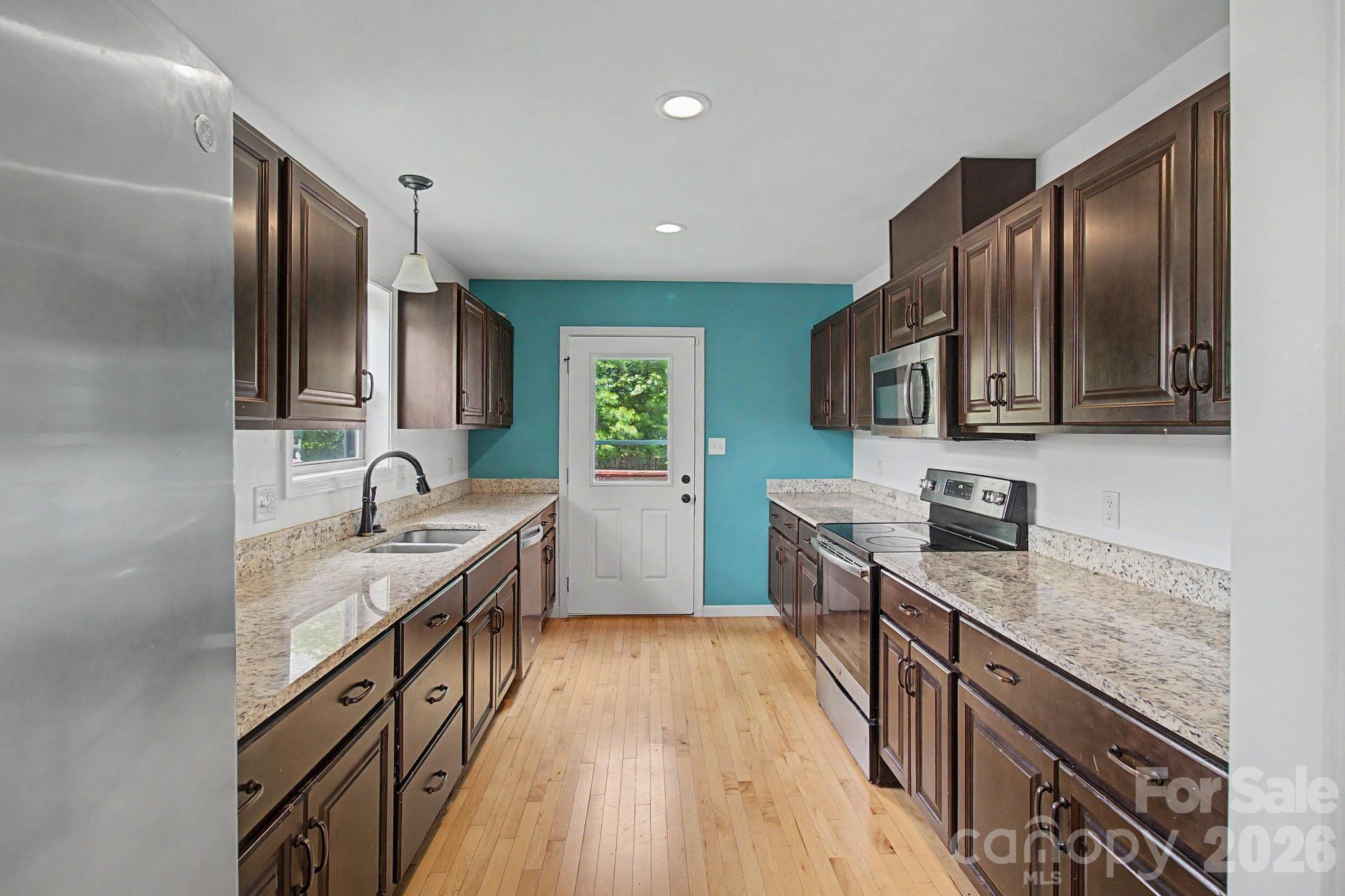 31 Yarrow Meadow Road Weaverville, NC 28787 - Photo 12 of 48
