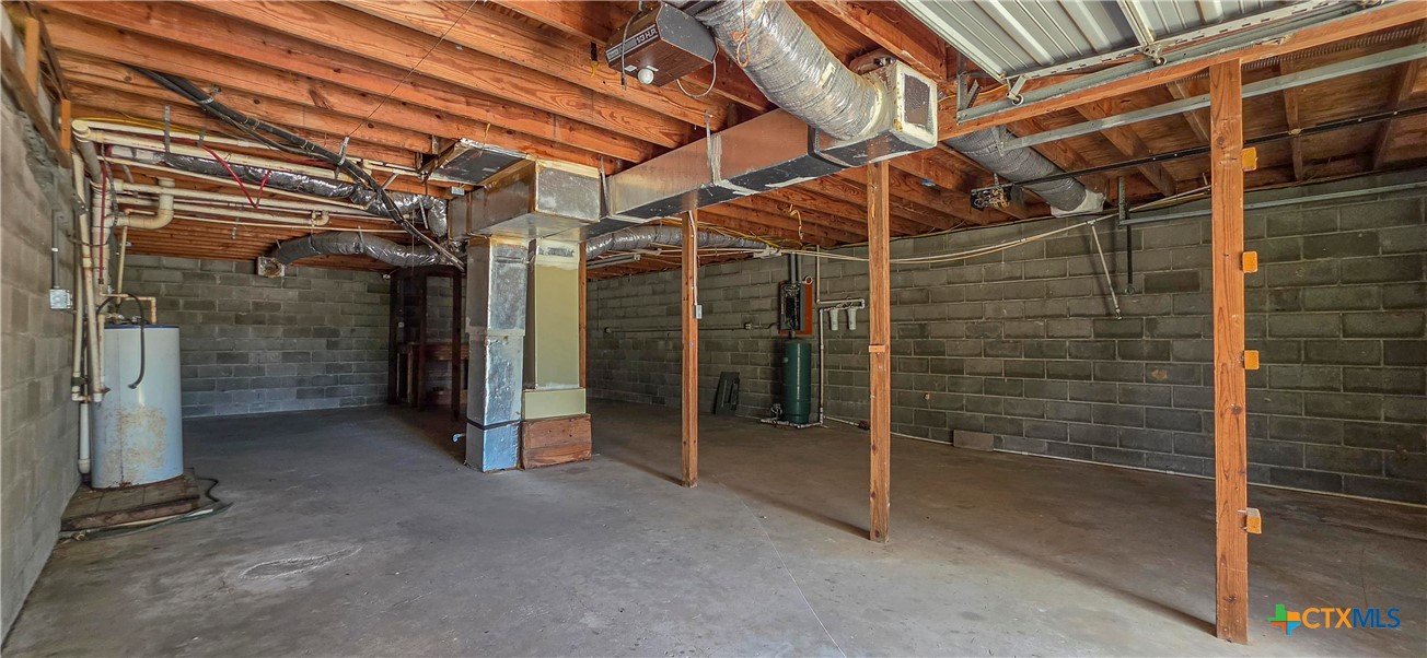 84 Longhorn Road Stockdale, TX 78160 - Photo 21 of 31