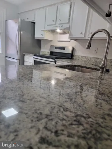 $425,000 | 8312 Brookvale Court, Springfield, VA 22153