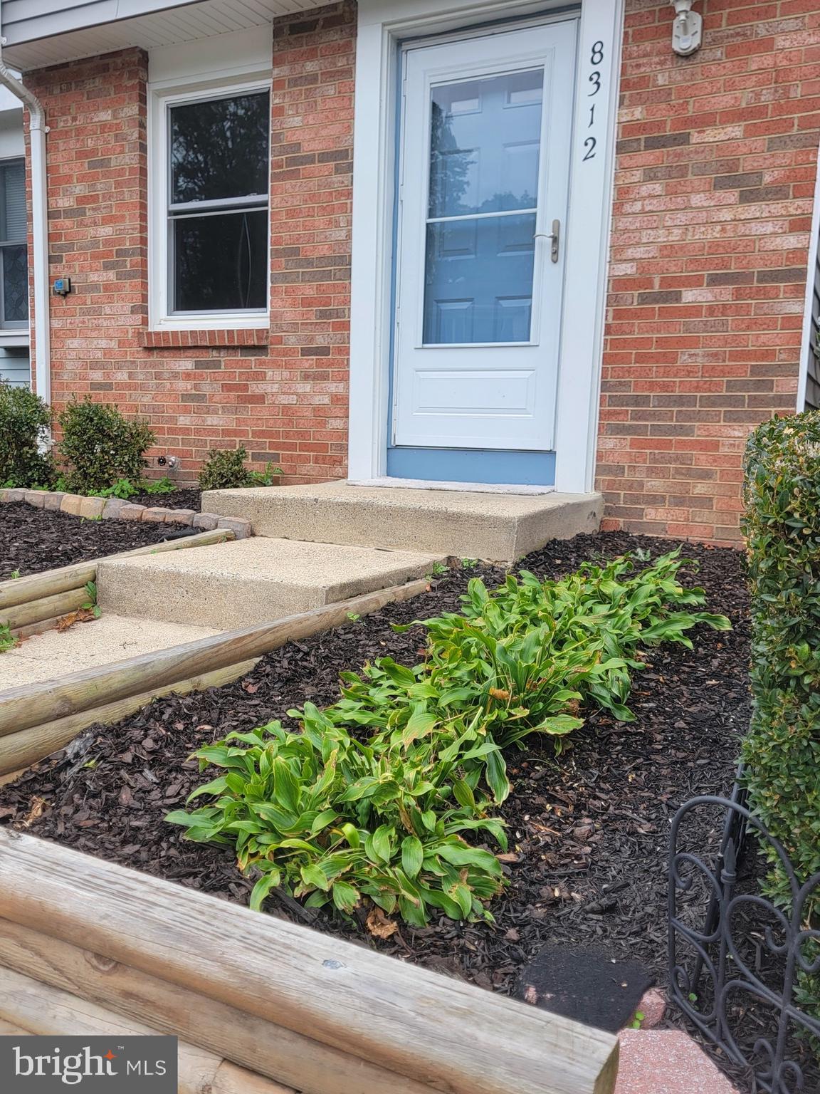 8312 Brookvale Court Springfield, VA 22153 - Photo 2 of 41