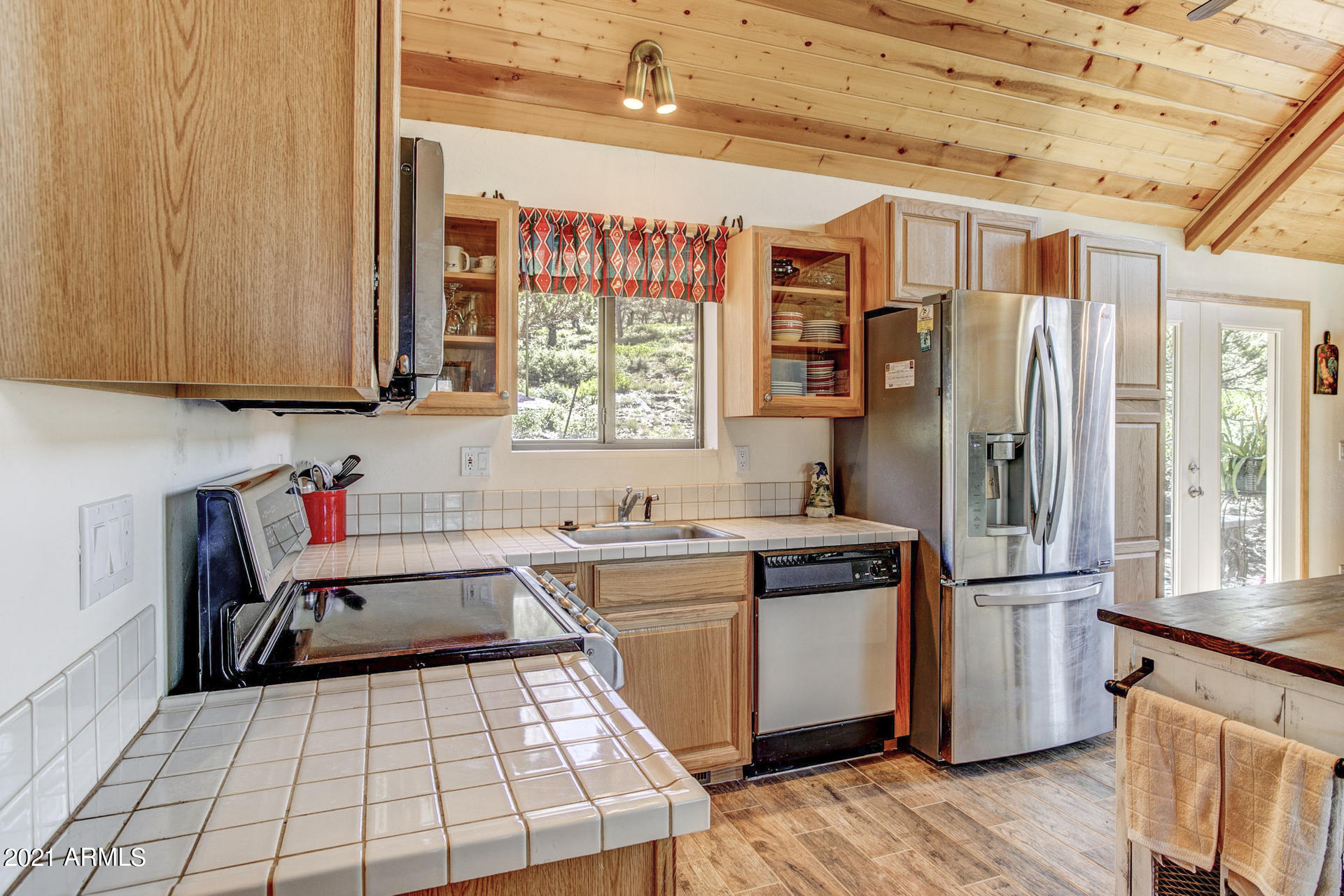 5400 Squirrel Road Pine, AZ 85544 - Photo 7 of 40 597A8596_597_598_599_600_601
