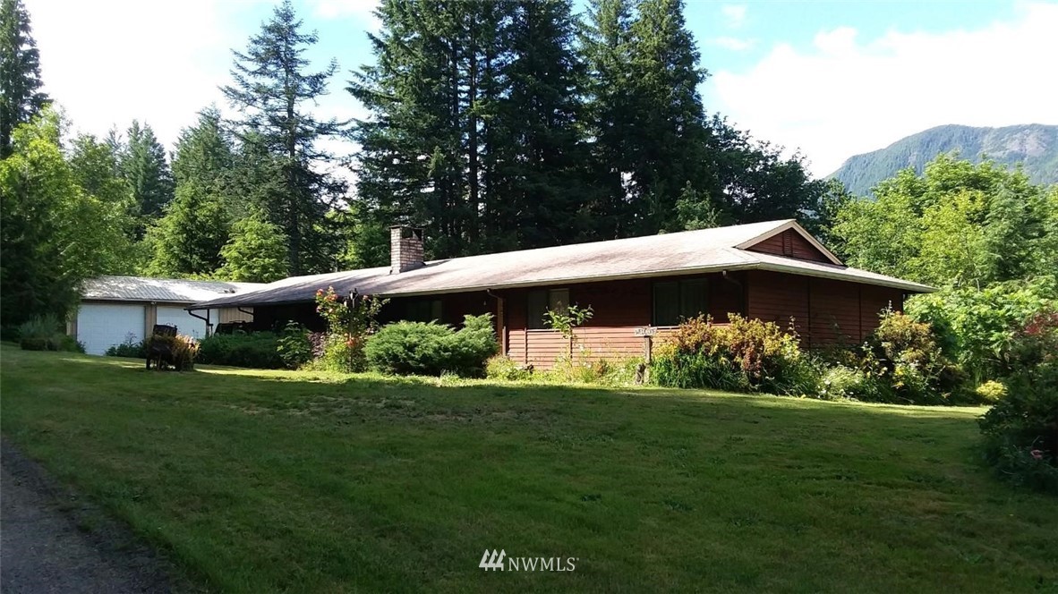 118 B Dodge Road Morton, WA 98356 - Photo 2 of 18 Gallery Image 2