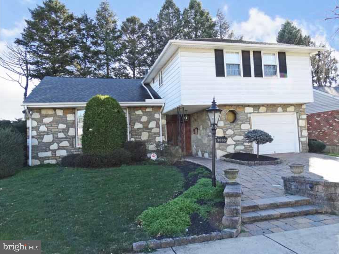 9663 Sandanne Road Philadelphia, PA 19115 - Photo 2 of 24 Exterior Front