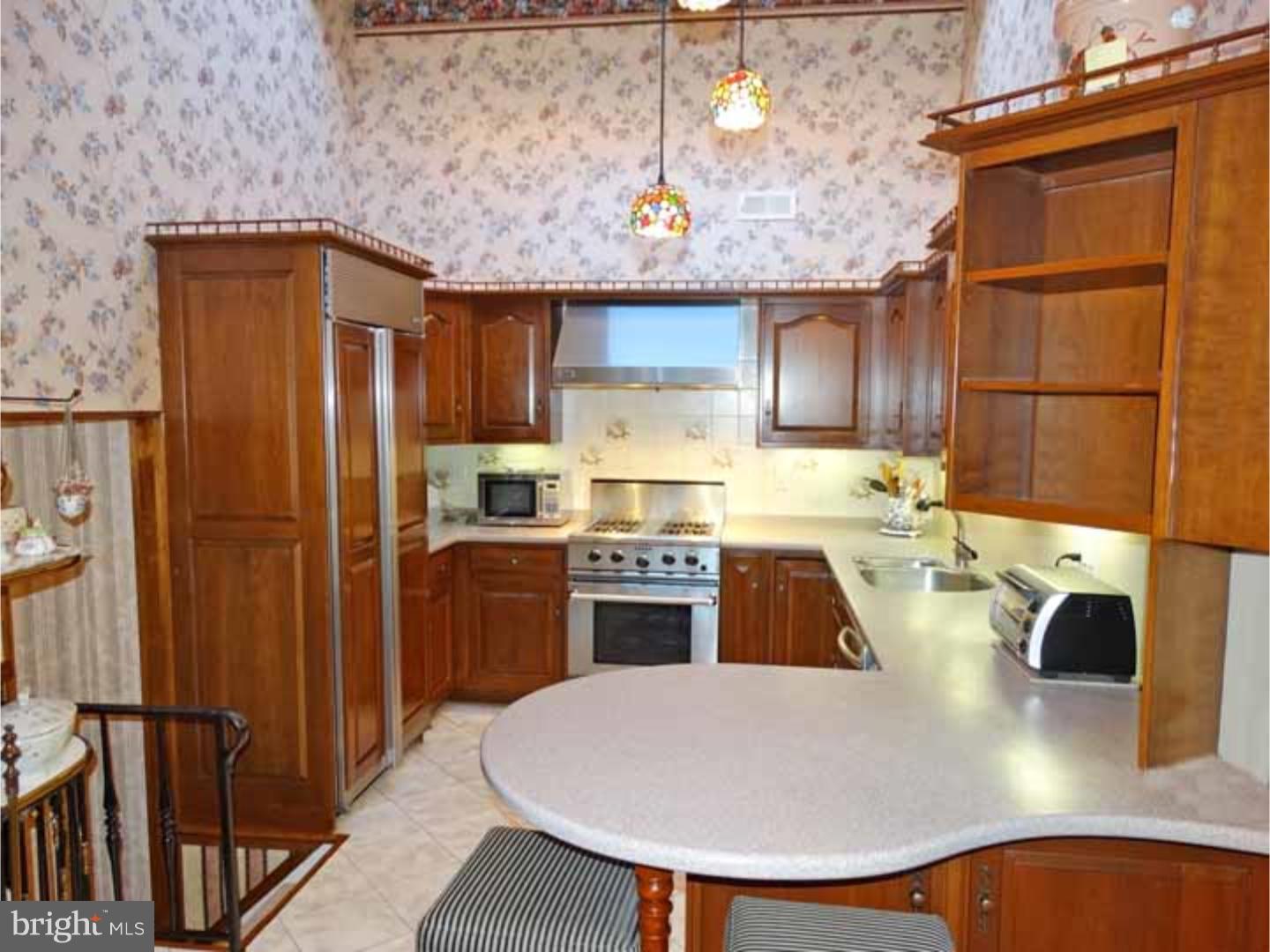 9663 Sandanne Road Philadelphia, PA 19115 - Photo 8 of 24 Kitchen