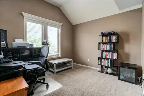 $695,000 | 18914 West 100th Street, Lenexa, KS 66220