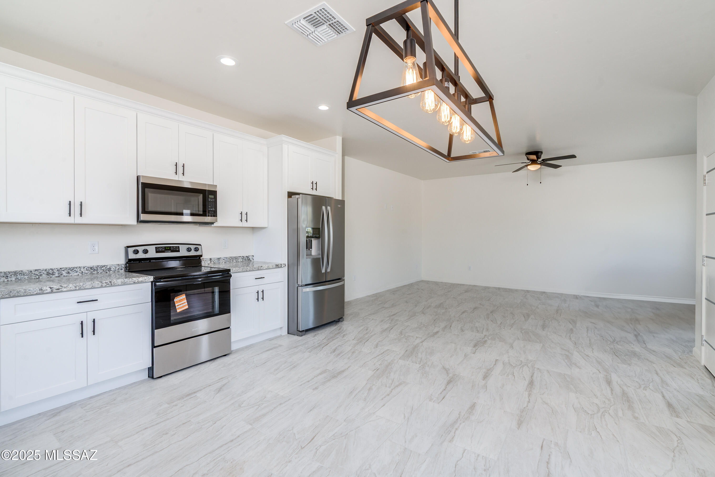 5501 West Iowa Street Tucson, AZ 85757 - Photo 15 of 26 Gallery Image 15