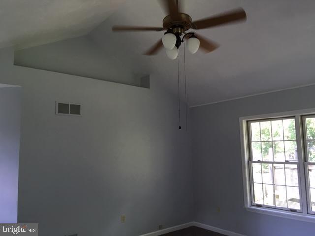 2039 Spring Street York, PA 17408 - Photo 27 of 36 Gallery Image 27