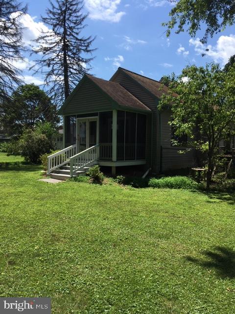 2039 Spring Street York, PA 17408 - Photo 32 of 36 Gallery Image 32