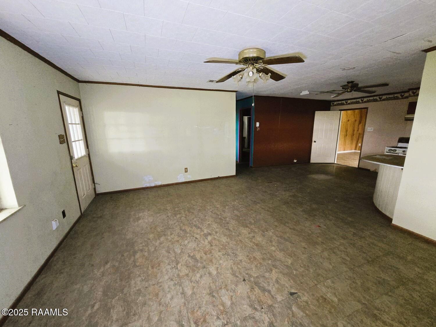 1716 Woodstone Road Eunice, LA 70535 - Photo 4 of 23 4 LIVING ROOM